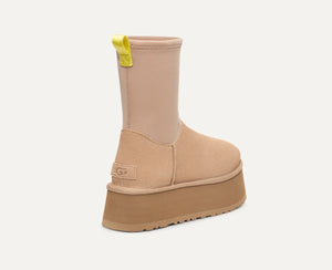 UGG Classic Dipper Boot Sand