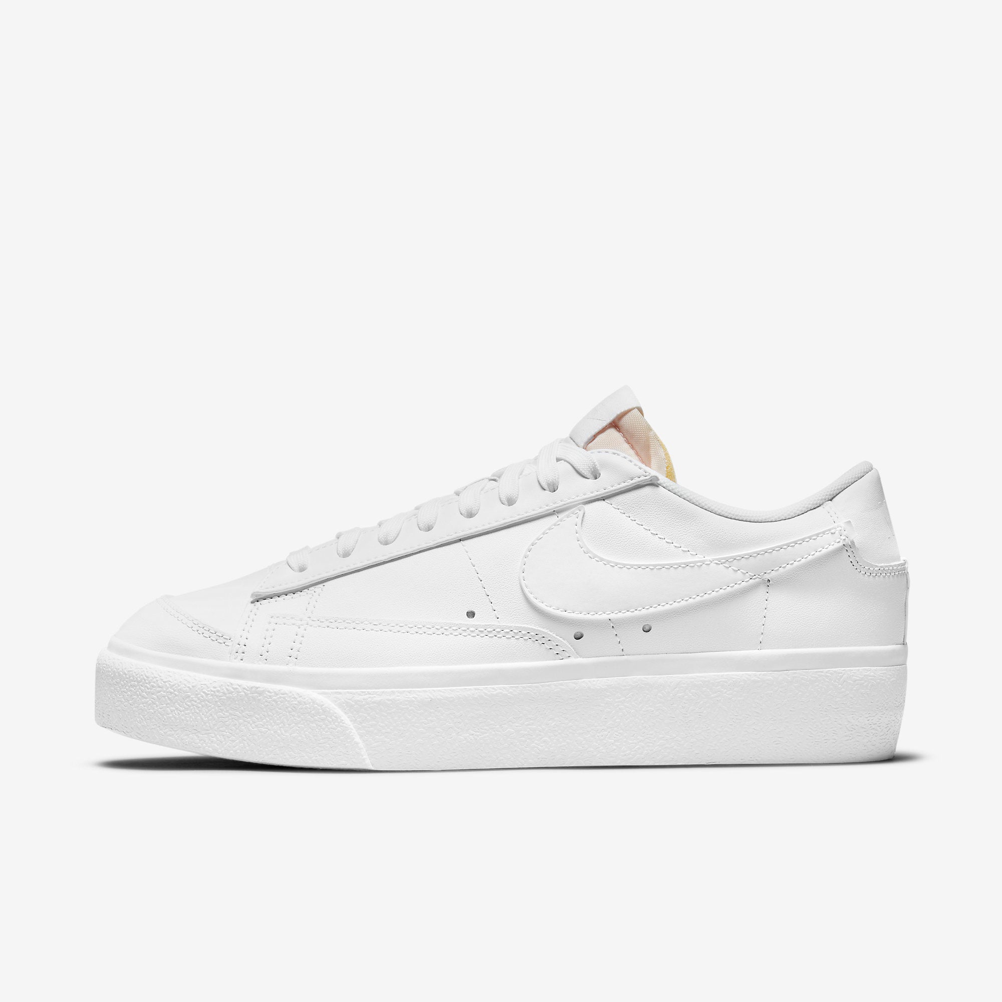 Nike Blazer Low Platform Triple White