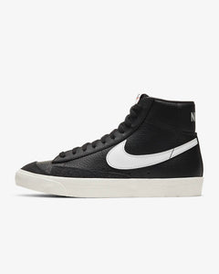 Nike Blazer Mid 77 Vintage Black Sail