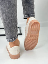 Load image into Gallery viewer, Adidas SambaRose Clear Brown Gum