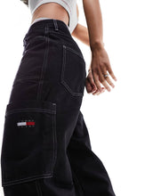 Load image into Gallery viewer, Tommy Jeans Remastered jeans black wash