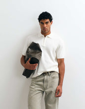Load image into Gallery viewer, DESIGN Essential knitted cotton blend zip polo ecru