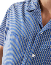 Load image into Gallery viewer, DESIGN relaxed boxy shirt with front pockets blue stripe