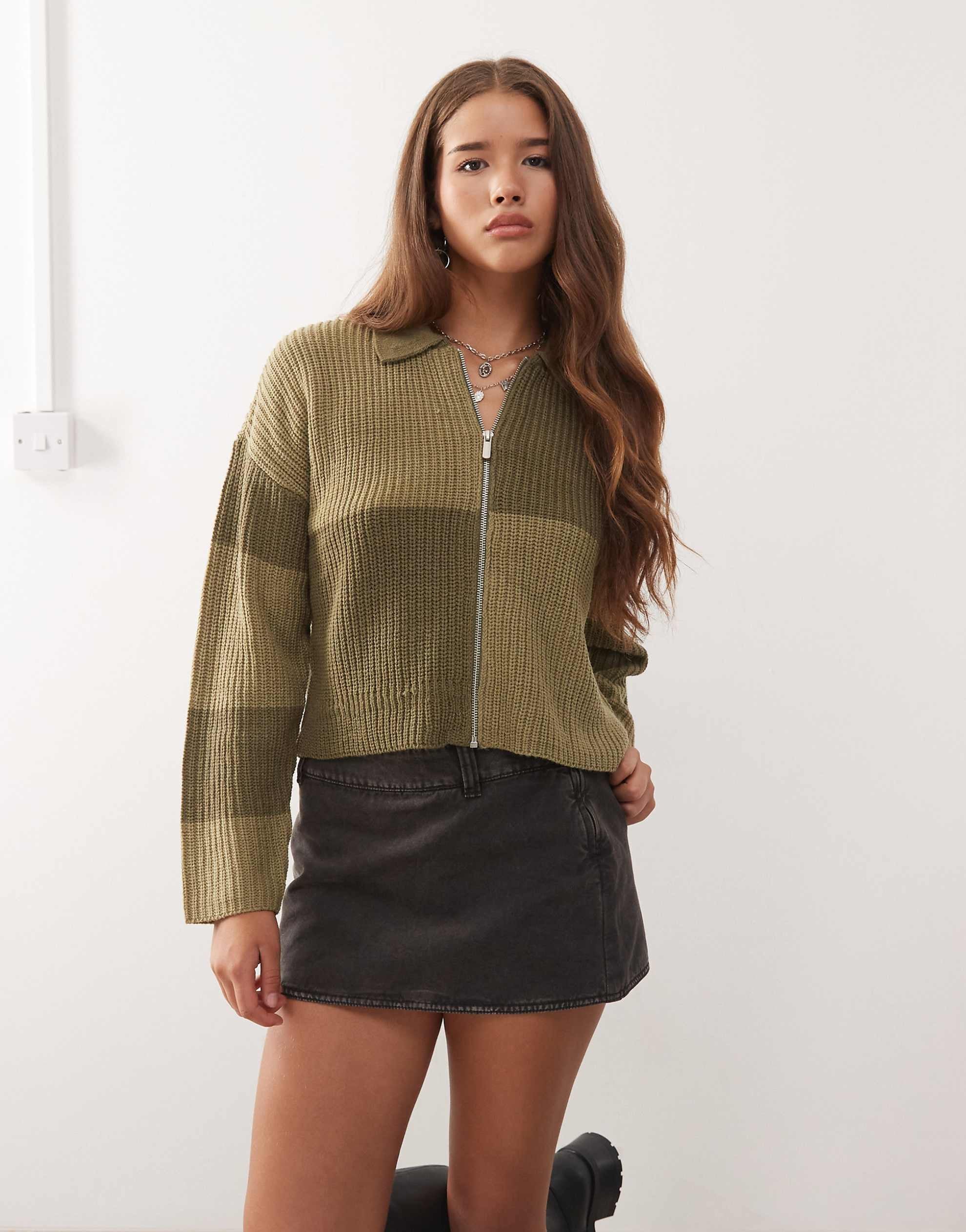 Noisy May cable knit zip through polo khaki