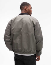 Load image into Gallery viewer, Tommy Jeans essential jacket green
