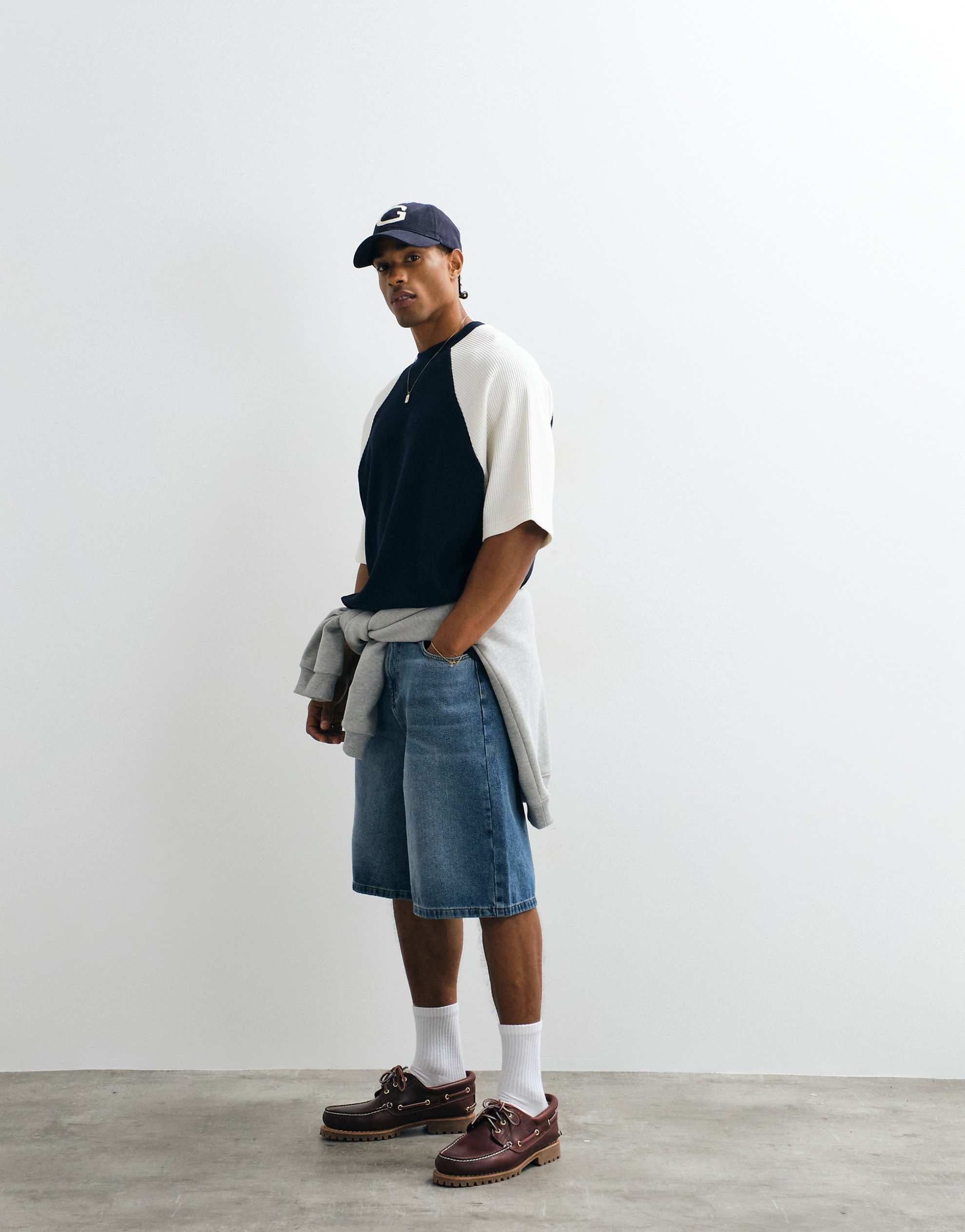 DESIGN oversized t-shirt contrast raglan navy waffle.