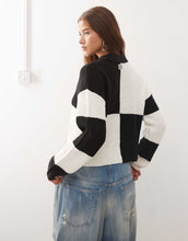 Load image into Gallery viewer, Noisy May cable knit zip through polo black &amp; white