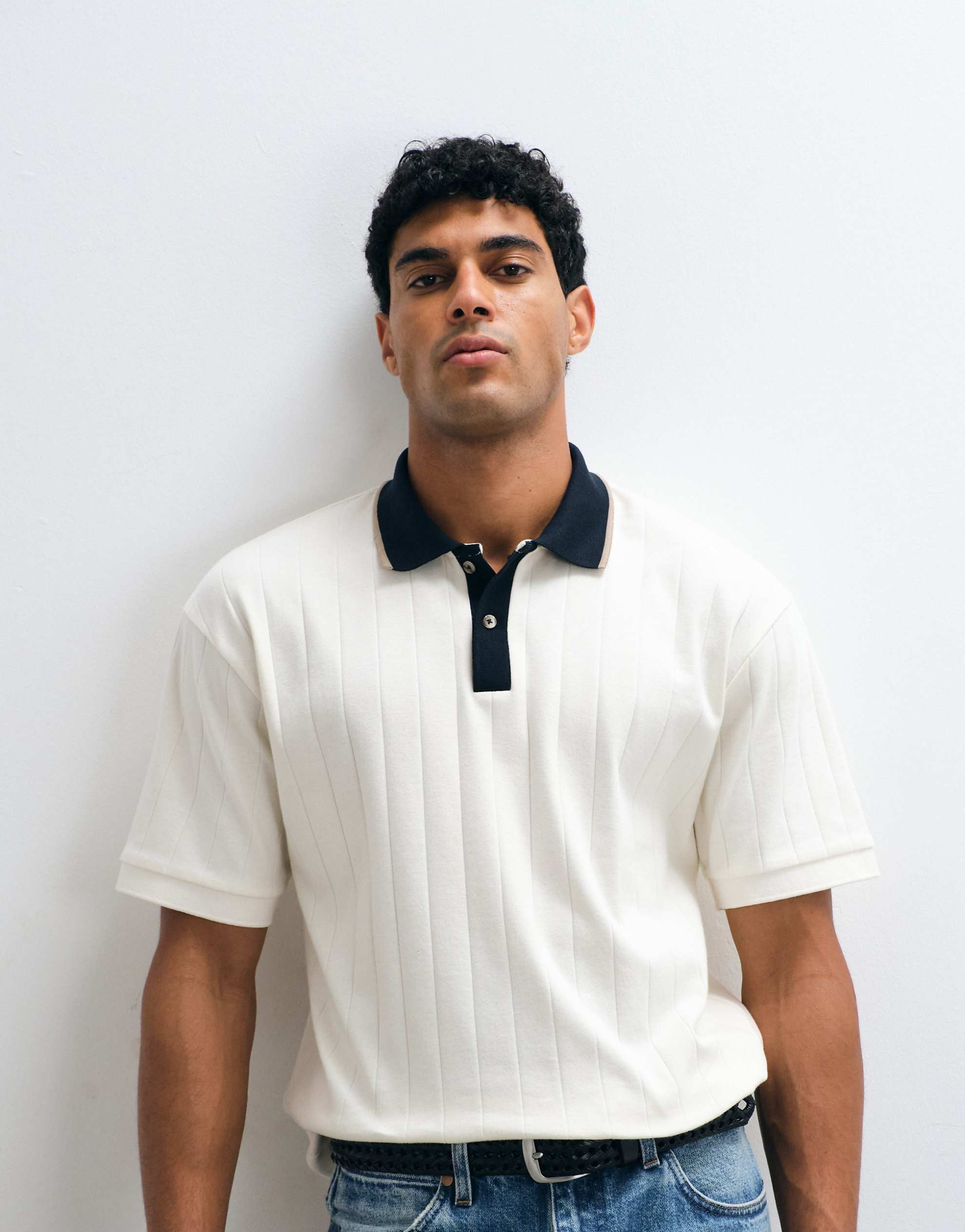 DESIGN relaxed polo contrast collar cream wide rib.
