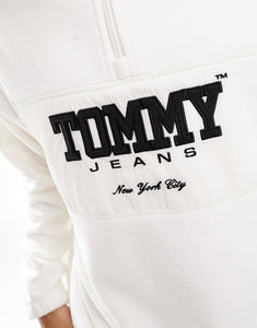 Tommy Jeans oversized 1/2 zip polar fleece white