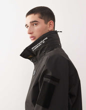Load image into Gallery viewer, Aape by A Bathing Ape water resistant rain jacket black