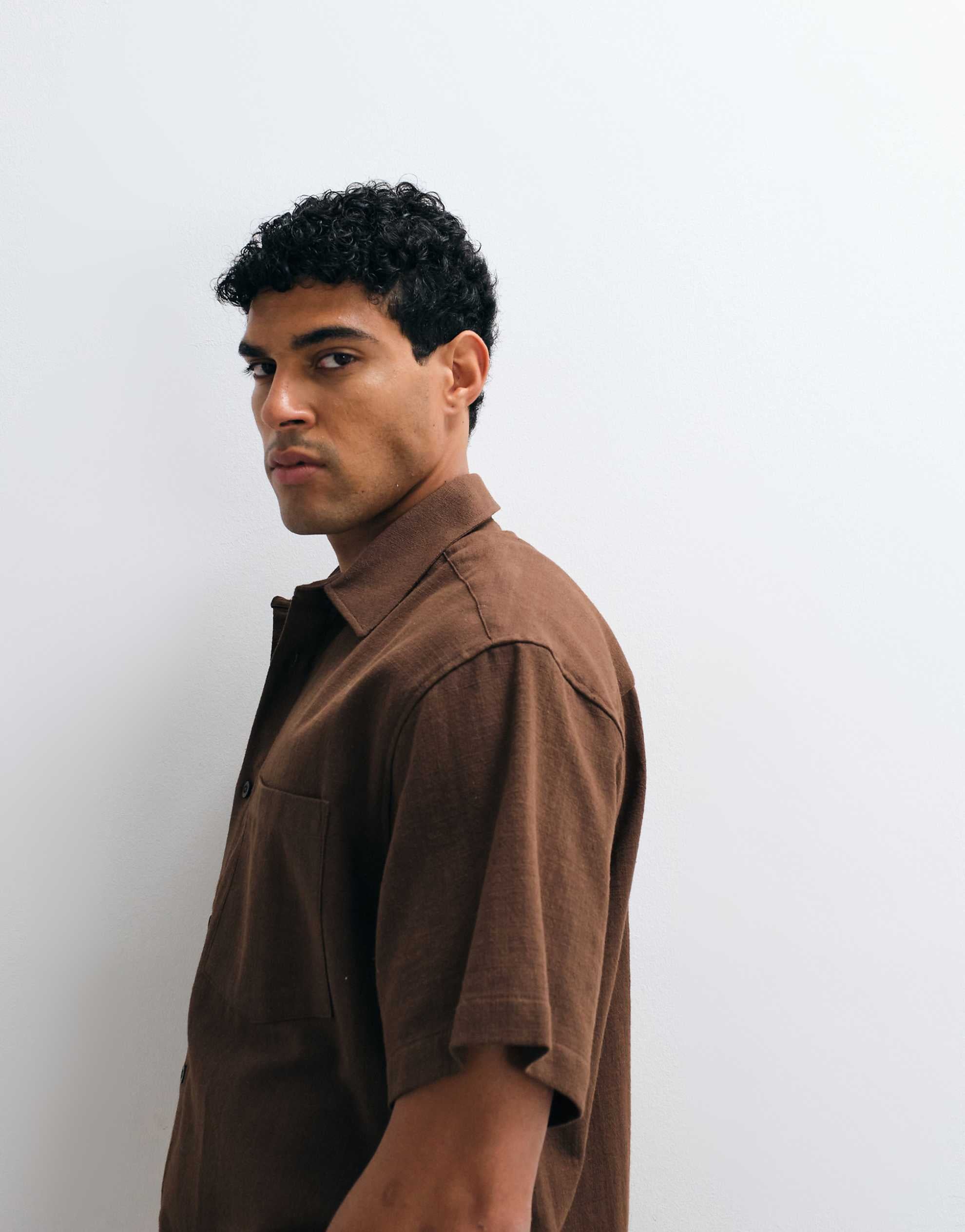 DESIGN boxy oversized linen look shirt brown