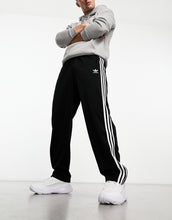 Load image into Gallery viewer, adidas Originals Firebird trackpants black