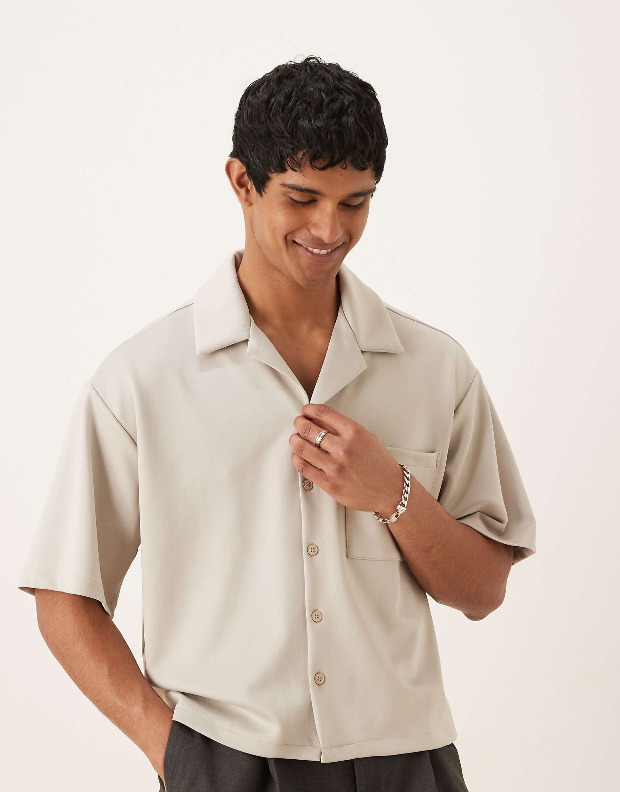 DESIGN 90s oversized boxy shirt scuba beige