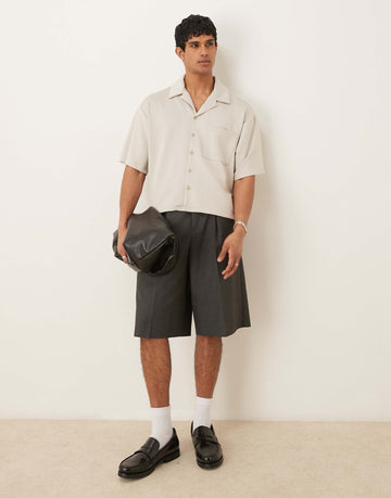 DESIGN 90s oversized boxy shirt scuba beige