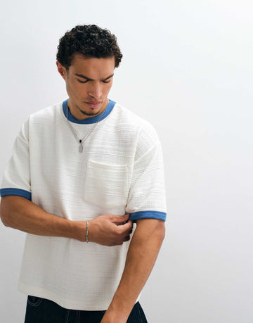 DESIGN boxy oversized t-shirt pocket cream texture.
