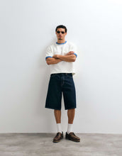 Load image into Gallery viewer, DESIGN boxy oversized t-shirt pocket cream texture.