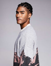 Load image into Gallery viewer, DESIGN oversized knitted jumper with mountain graphic beige