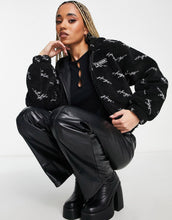 Load image into Gallery viewer, HUGO Farenca hoodie black