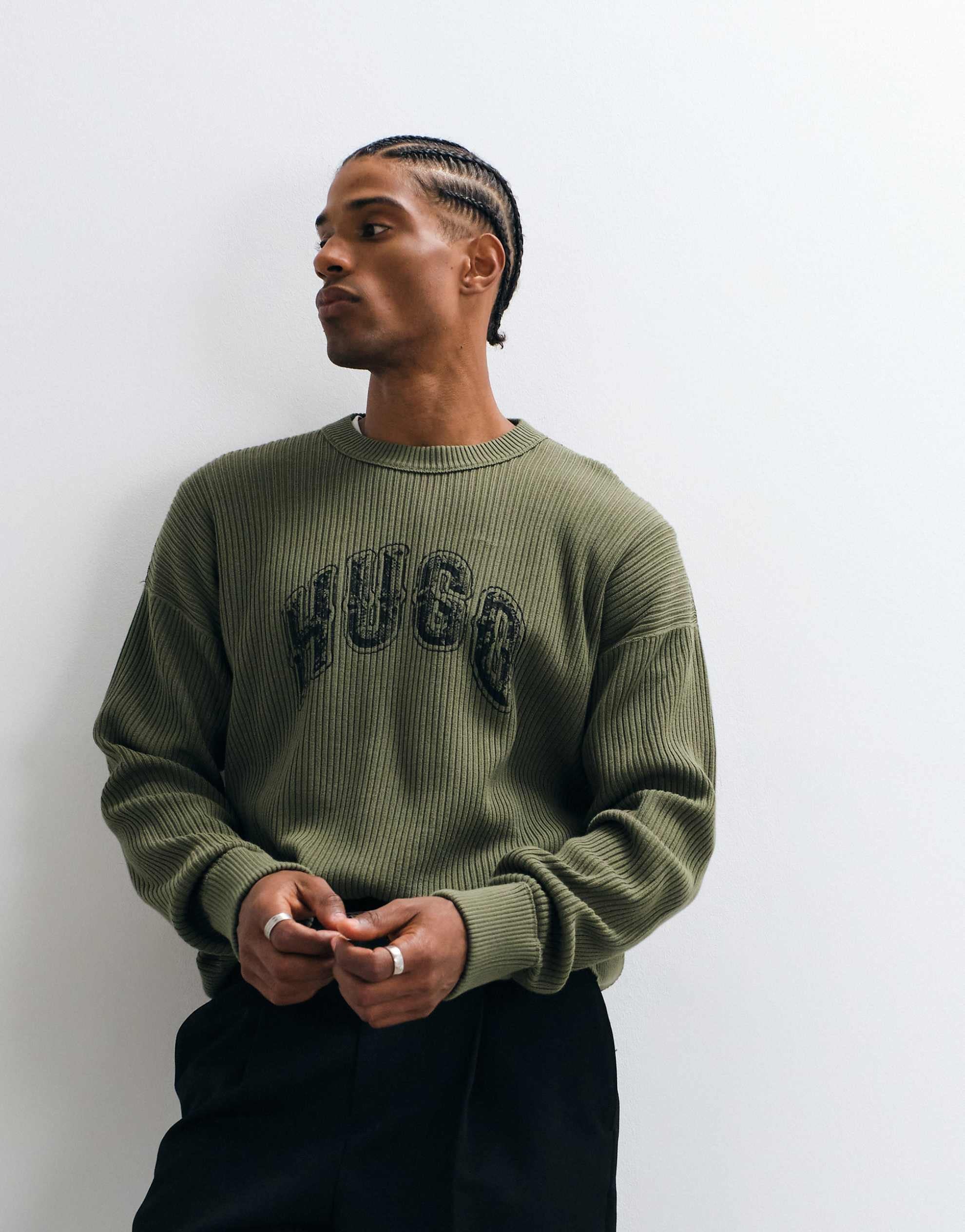 HUGO Blue Showdy chest script sweatshirt green