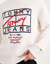 Load image into Gallery viewer, Tommy Jeans signature jumper