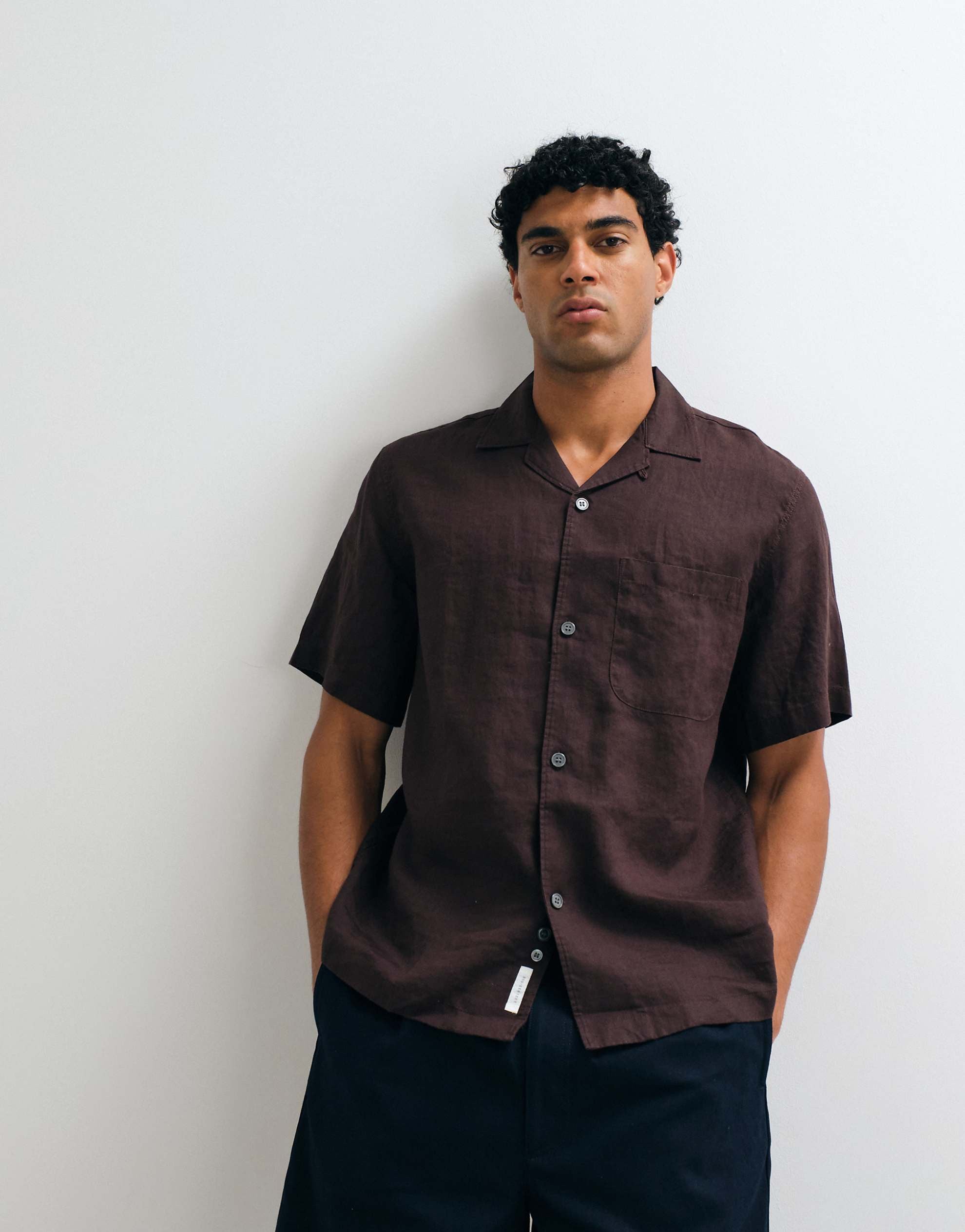 ARKET pure linen short sleeve resort shirt chocolate brown