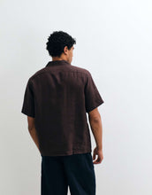 Load image into Gallery viewer, ARKET pure linen short sleeve resort shirt chocolate brown