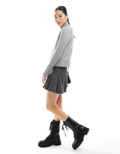 Load image into Gallery viewer, Weekday Winona cardigan Grey