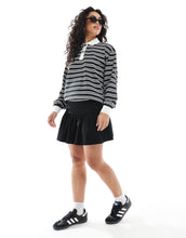 Load image into Gallery viewer, Monki stripe rugby sleeve black white