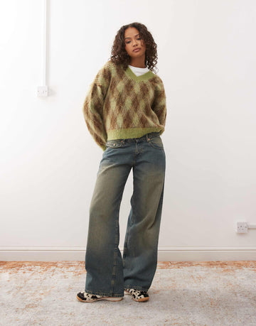 Reclaimed Vintage v-neck brushed knitted jumper brown green argyle pattern