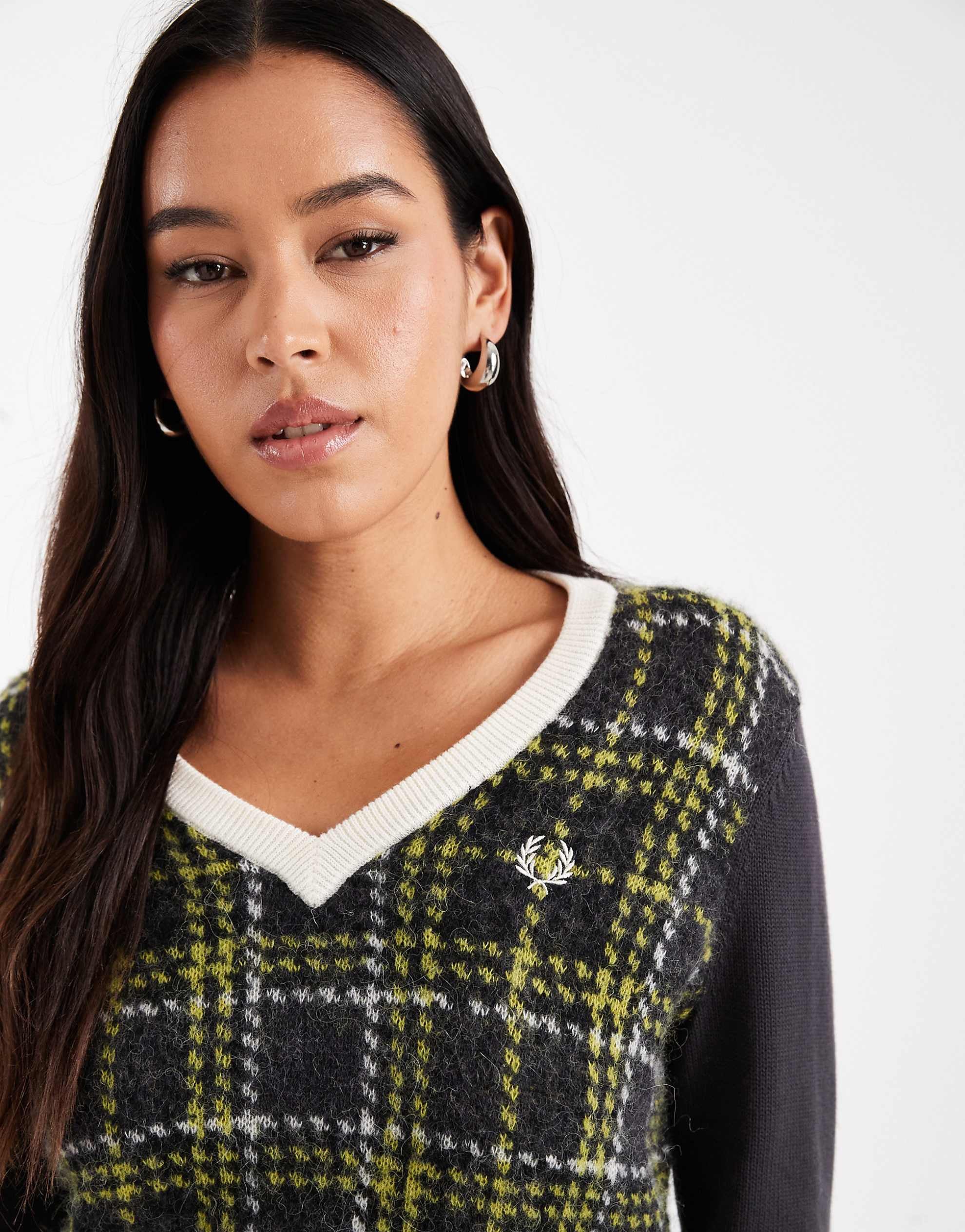 Fred Perry v-neck tartan jumper dark grey