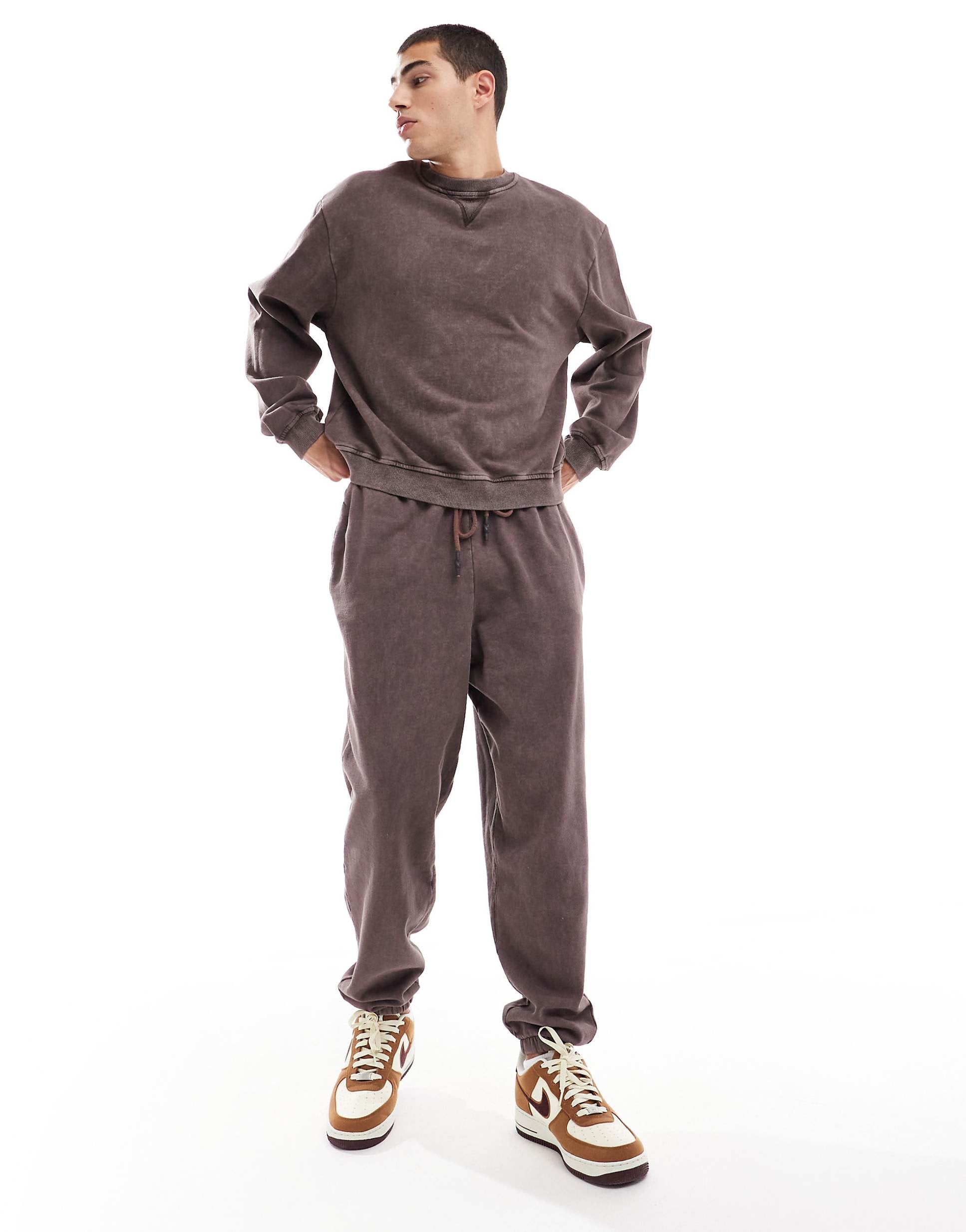 DESIGN oversized sweatshirt & joggers washed dark brown
