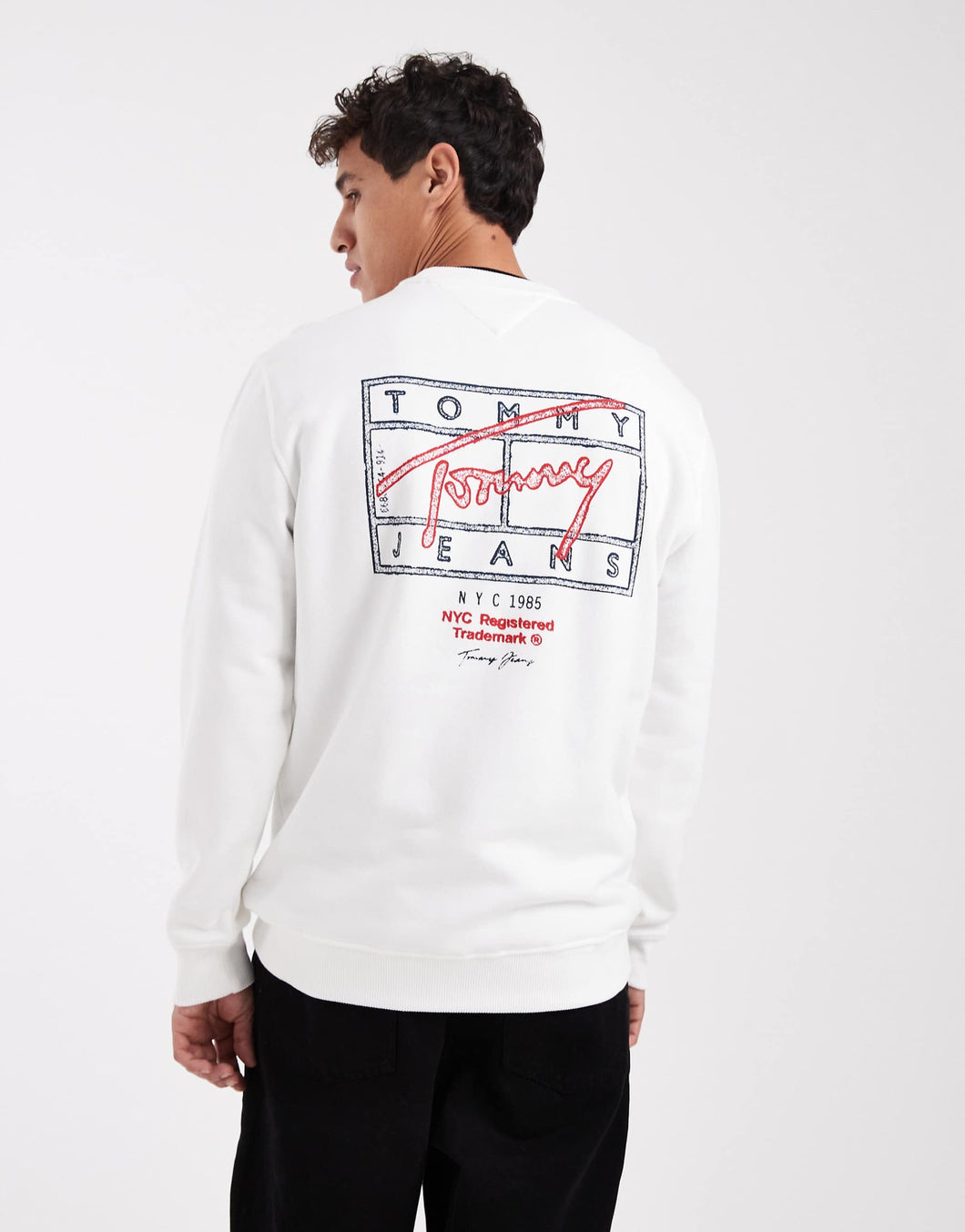 Tommy Jeans chest flag logo sweatshirt white