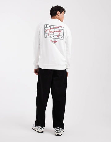Tommy Jeans chest flag logo sweatshirt white