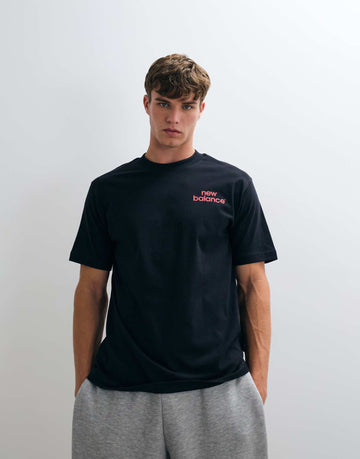 New Balance inteligent t-shirt black.