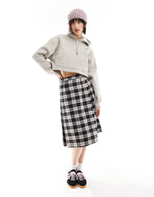 Load image into Gallery viewer, Obey bold logo cropped hoodie beige