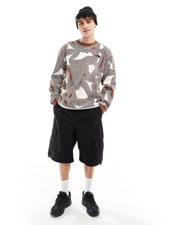 The North Face Essential oversized sweatshirt brown geo