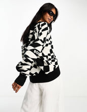 Load image into Gallery viewer, BOSS Falentissa cardigan black white
