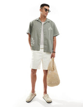 Load image into Gallery viewer, Selected Homme revere collar shirt cream floral olive green