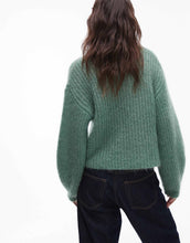 Load image into Gallery viewer, Premium ribbed jumper green