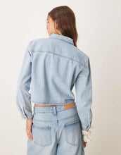 Load image into Gallery viewer, JDY boxy denim shacket light blue wash