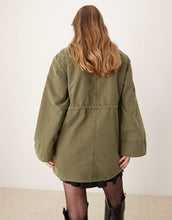 Load image into Gallery viewer, JDY quilted lining utility coat khaki