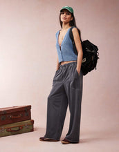 Load image into Gallery viewer, DESIGN knitted tank blue