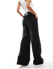 Load image into Gallery viewer, The North Face Hoden wide leg logo joggers black