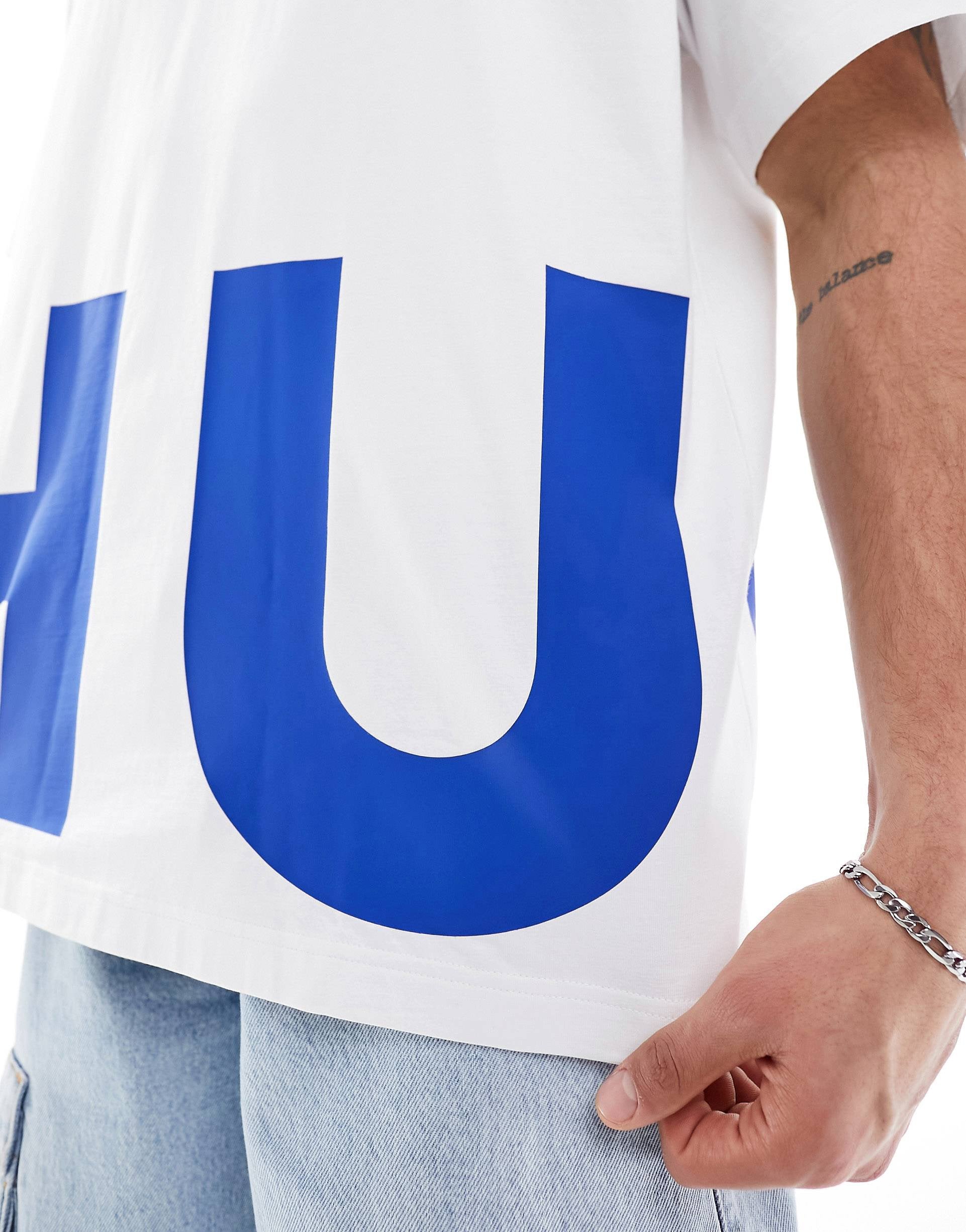 HUGO BLUE oversized logo tee white