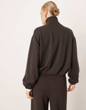 Load image into Gallery viewer, Mango Guesi quarter zip polo sweatshirt &amp; jogger co-ord chocolate