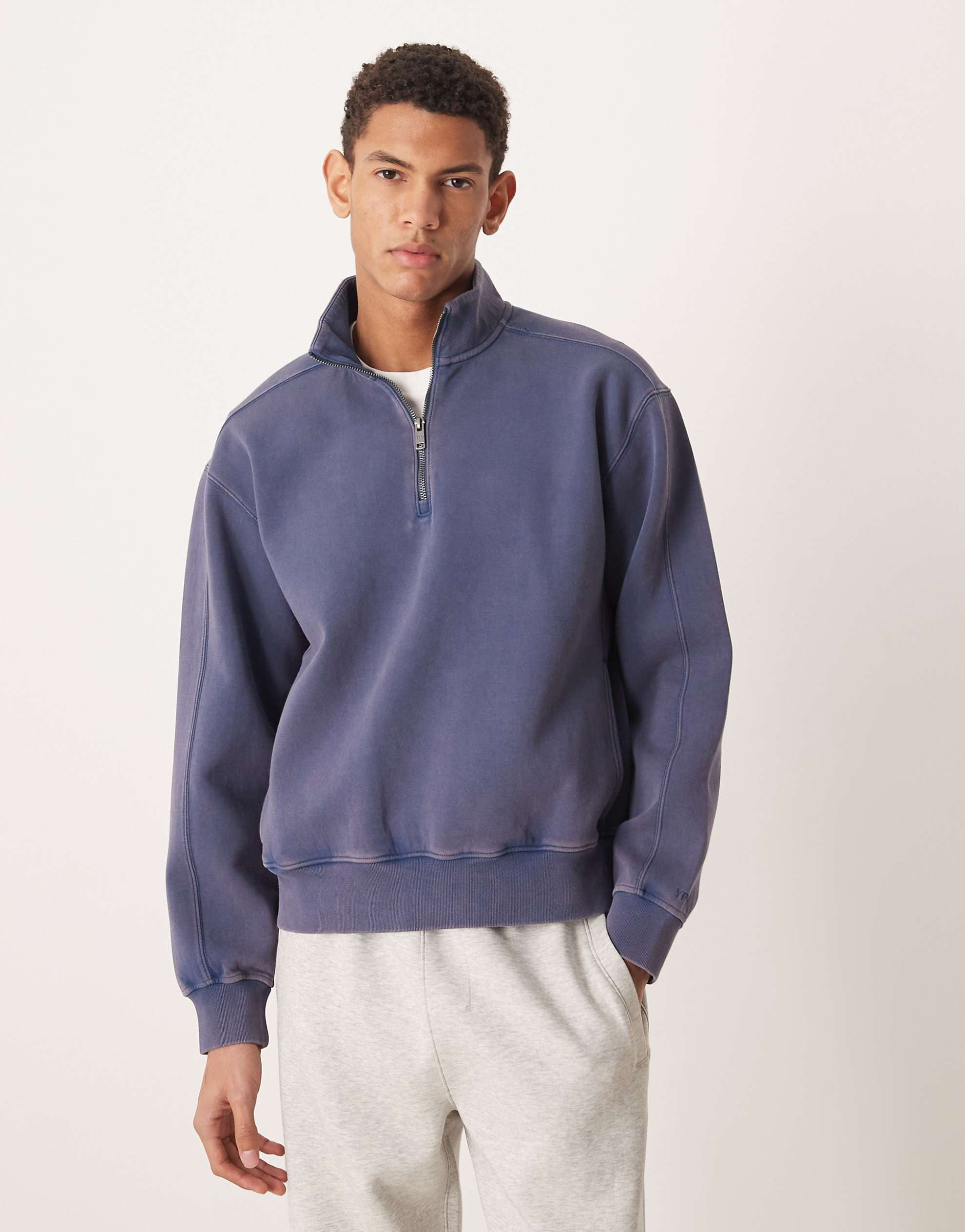 Abercrombie & Fitch YPB 3/4 zip sweatshirt dark washed blue