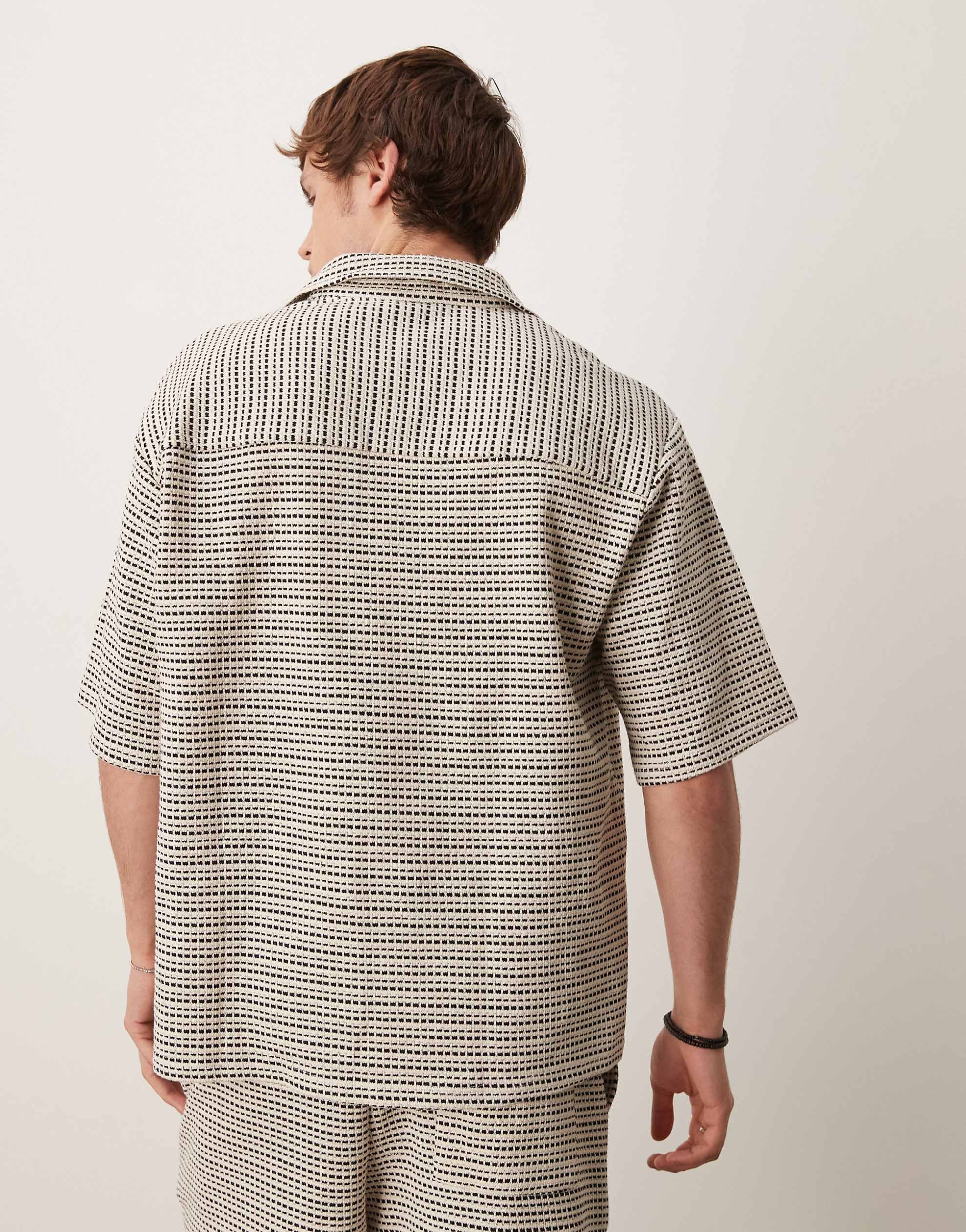 DESIGN crochet oversized shirt