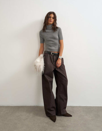 Knitted rib yoke funnel neck top grey