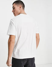 Load image into Gallery viewer, Hugo Daltor logo t-shirt white