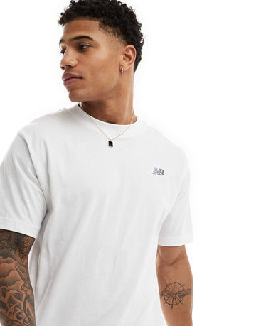 New Balanace small logo t-shirt white